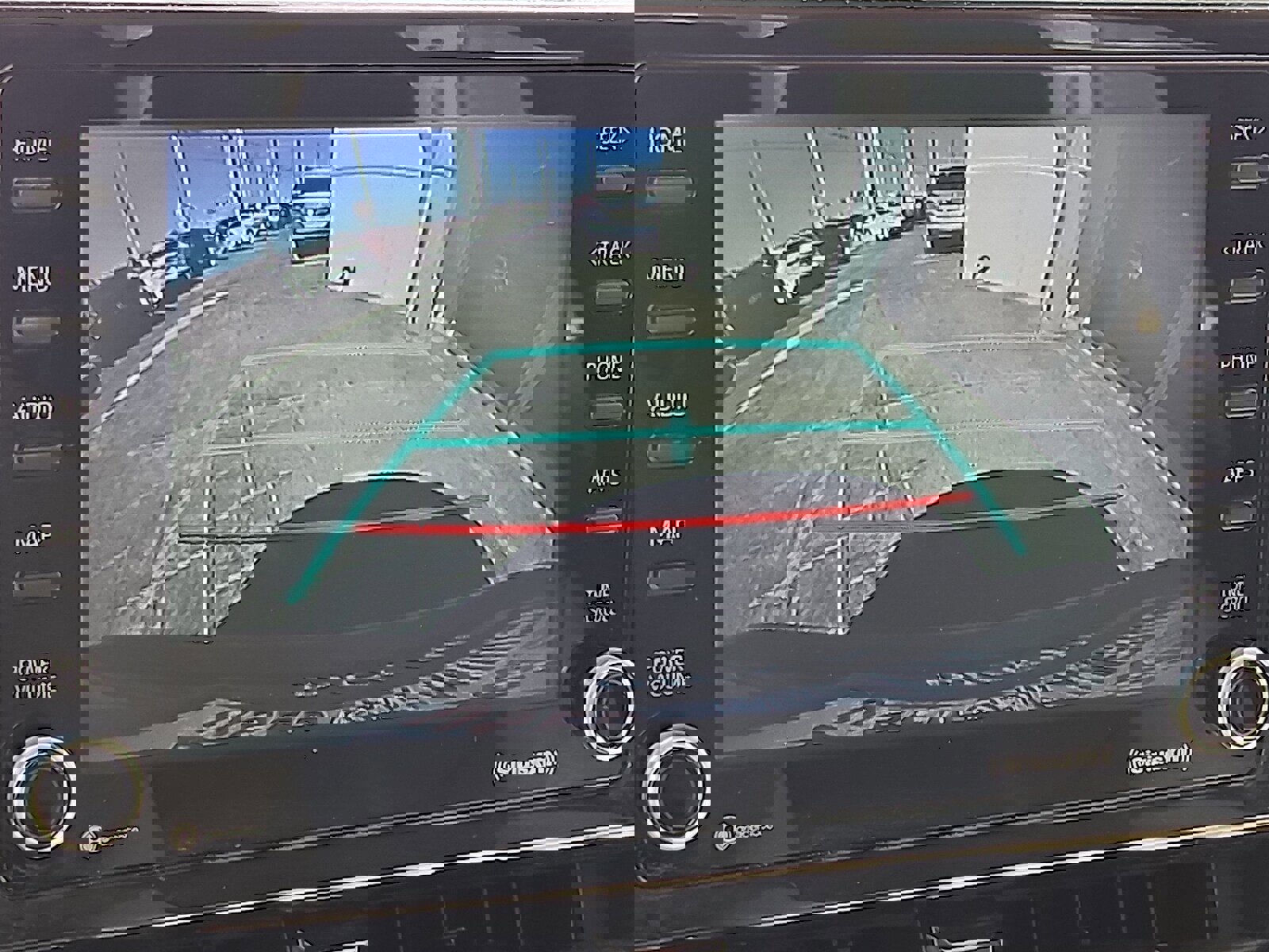 Used 2022 Toyota Corolla LE w/ Carpet Mat Package (TMS) image 10