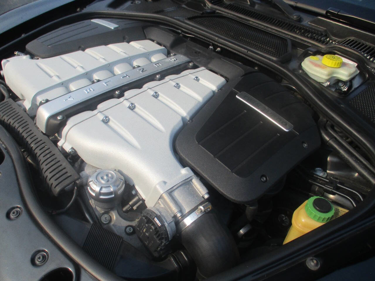 Used 2008 Bentley Flying Spur Flying Spur image 25