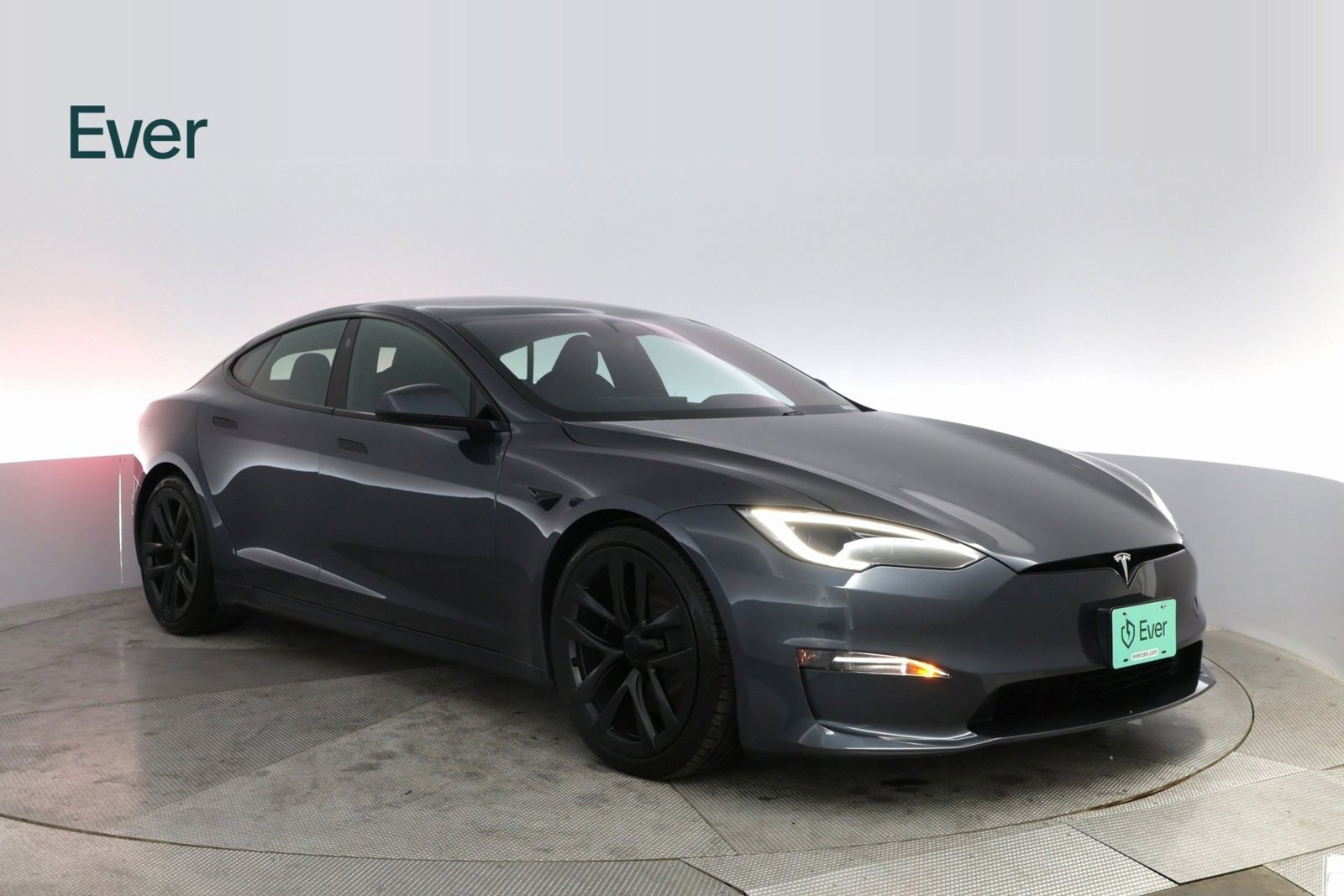 Used 2023 Tesla Model S image 4