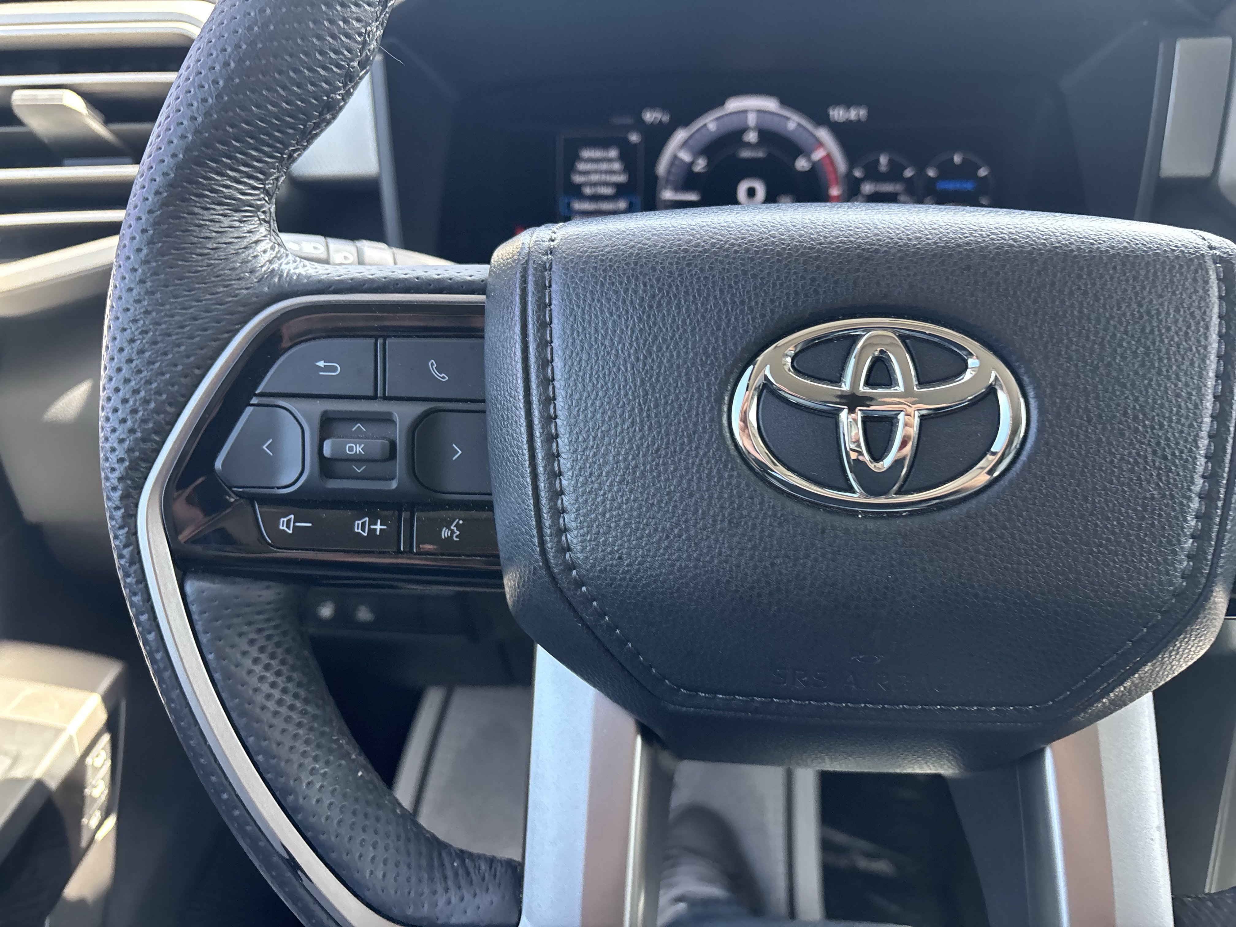 Used 2024 Toyota Tundra Limited RWD image 29