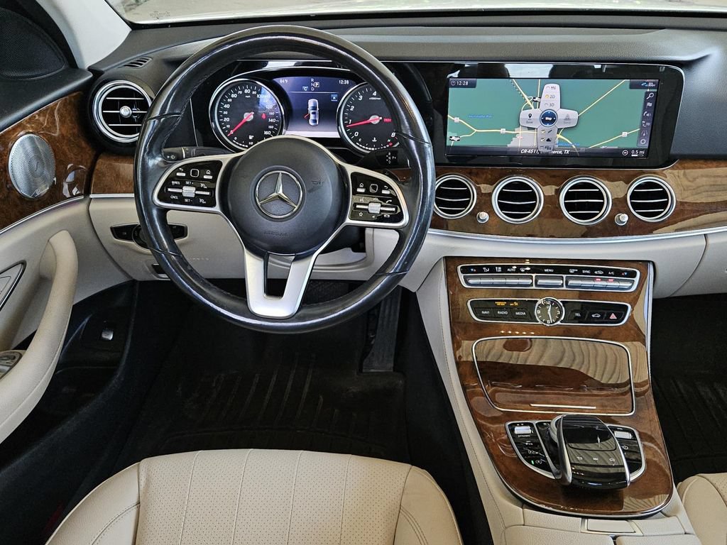 Used 2019 Mercedes-Benz E 300 4MATIC image 14