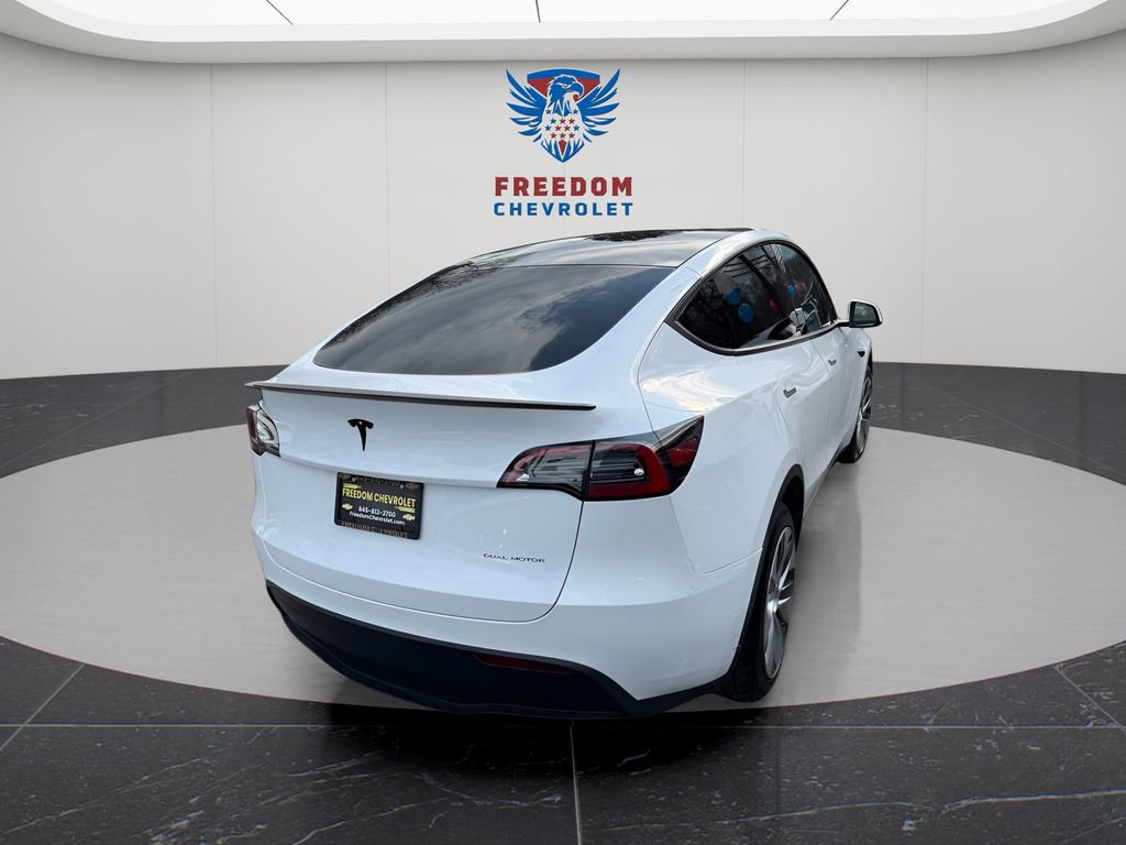 Used 2023 Tesla Model Y Long Range image 5
