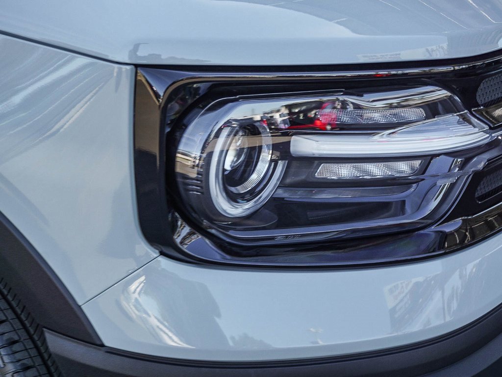 Used 2024 Ford Bronco Sport Outer Banks w/ Tech Package image 11