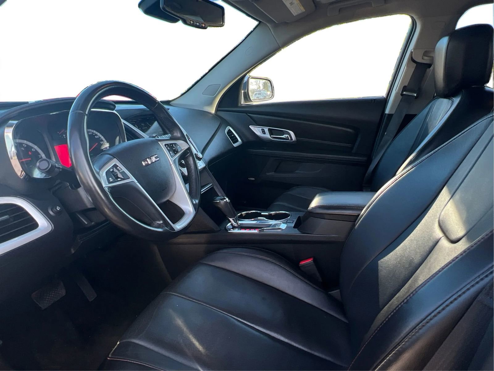 Used 2016 GMC Terrain SLT w/ Open Road Package AWD/4WD image 16