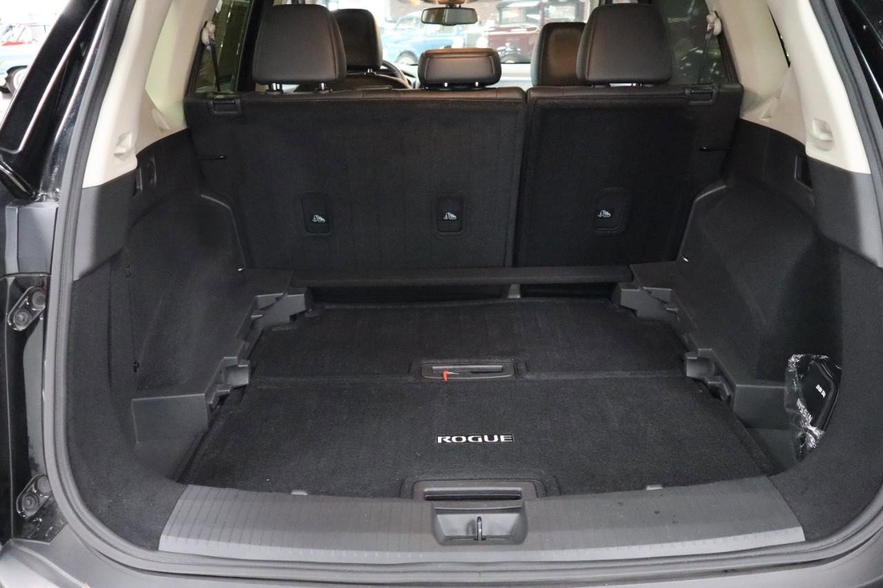 Used 2023 Nissan Rogue Platinum w/ Platinum Premium Package image 21