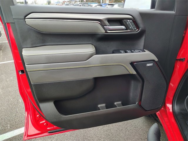 Used 2022 Chevrolet Silverado 1500 ZR2 w/ Technology Package image 8