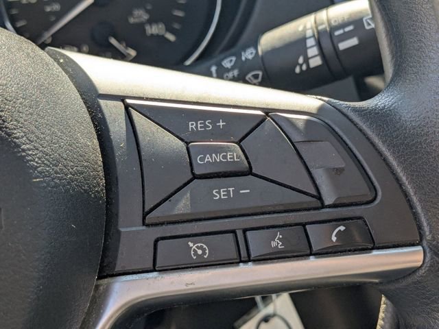 Used 2020 Nissan Rogue Sport S image 18