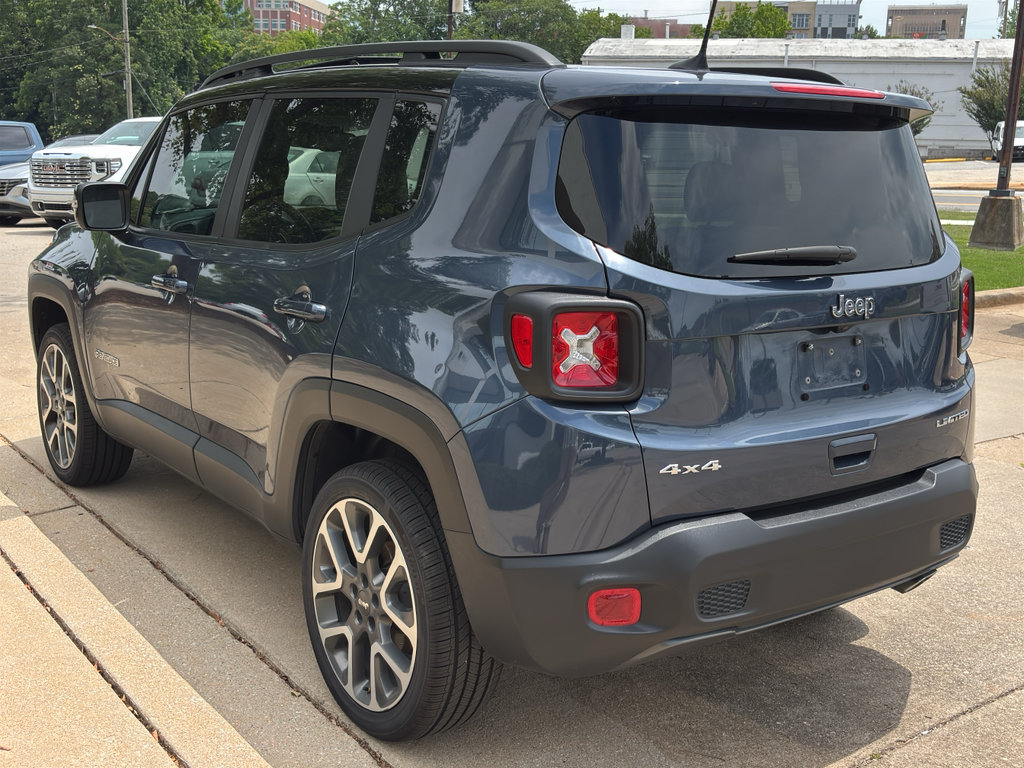 Used 2022 Jeep Renegade Limited w/ Sun, Sound & Wheels Group AWD/4WD image 5