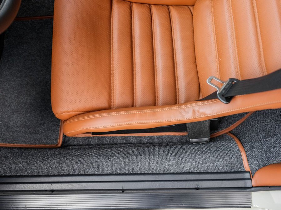 Used 1992 Porsche 911 GT3 RS image 26