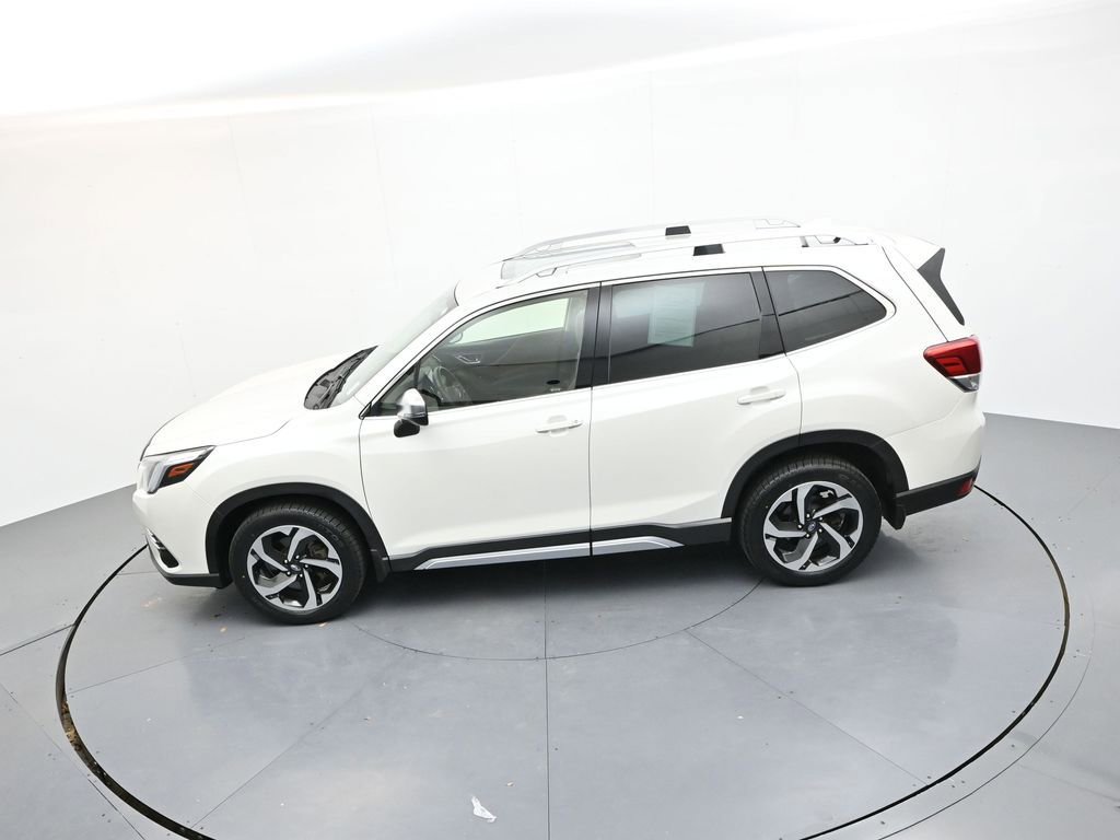 Used 2023 Subaru Forester Touring image 26