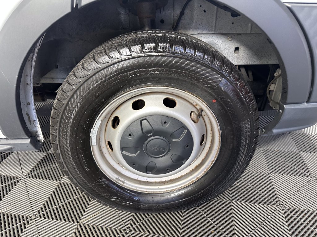 Used 2018 Ford Transit 350 XL RWD image 11