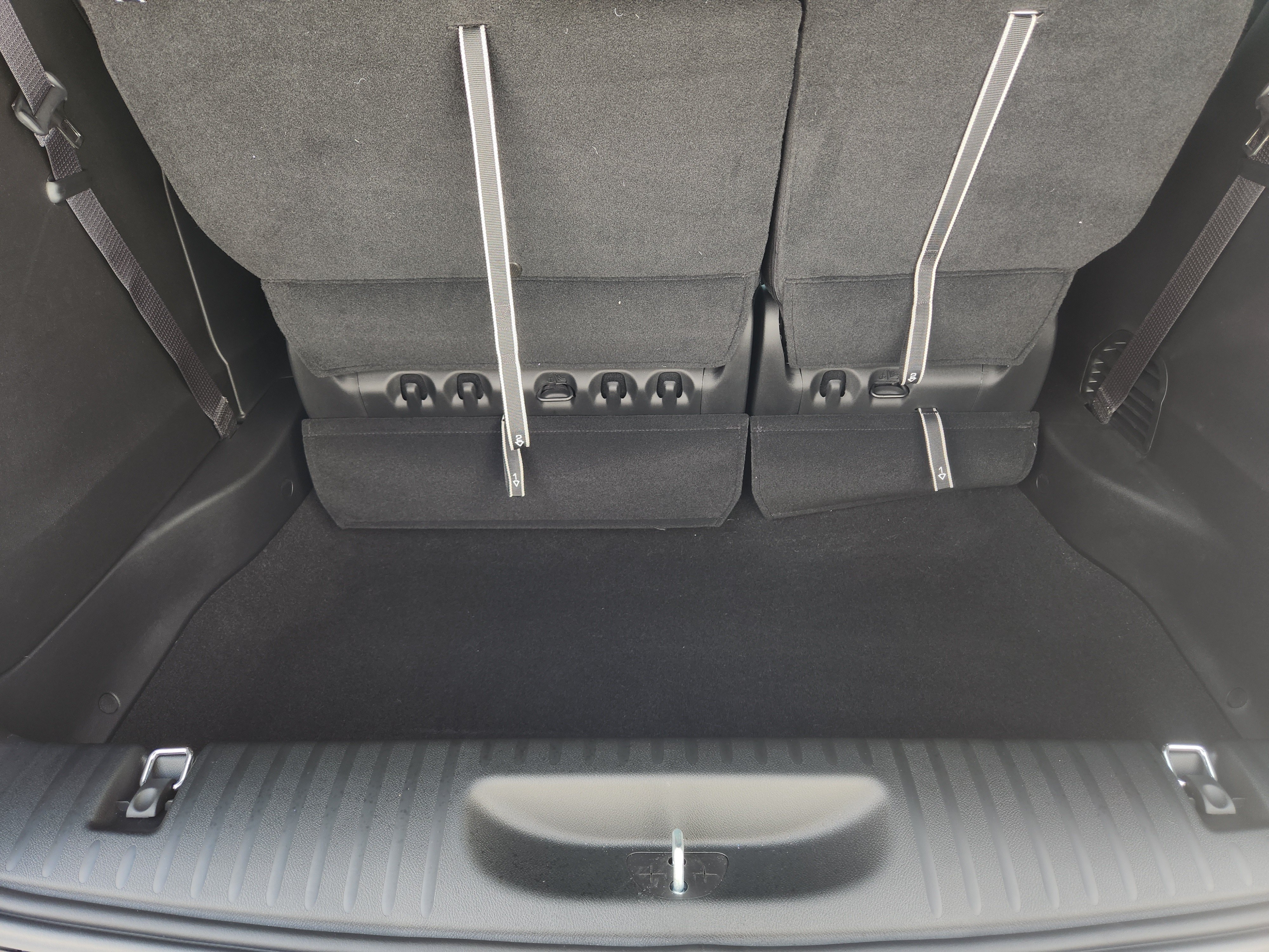 New 2027 Chrysler Pacifica Limited FWD image 24
