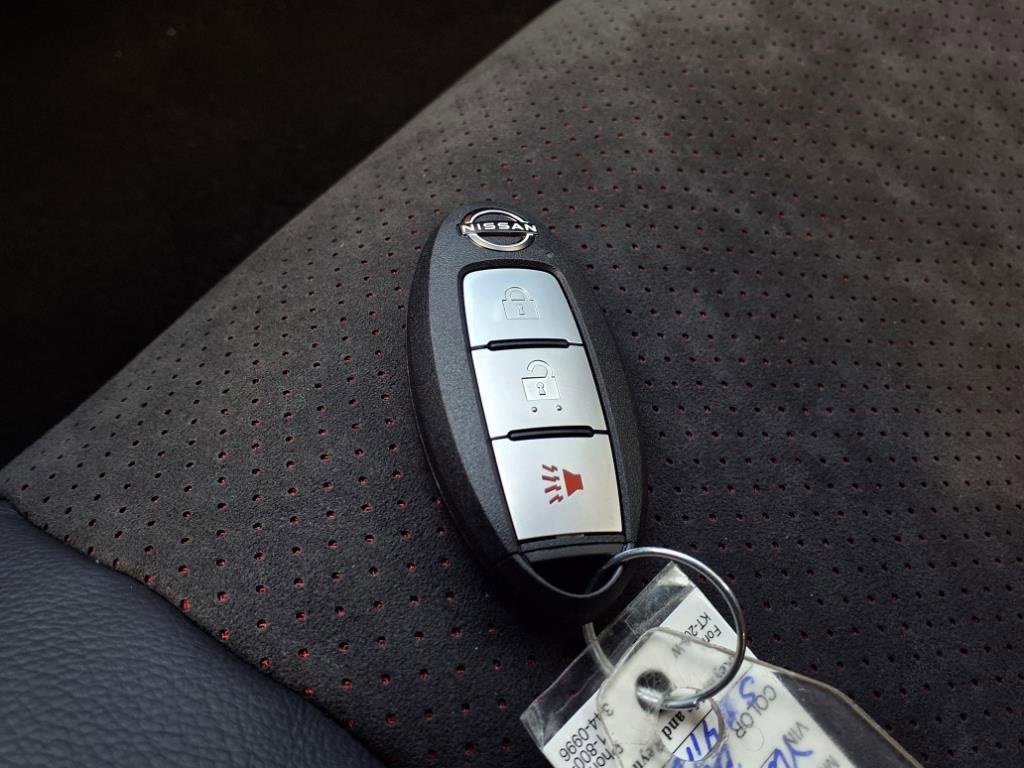 New 2025 Nissan Z NISMO w/ Floor Mat Package image 31