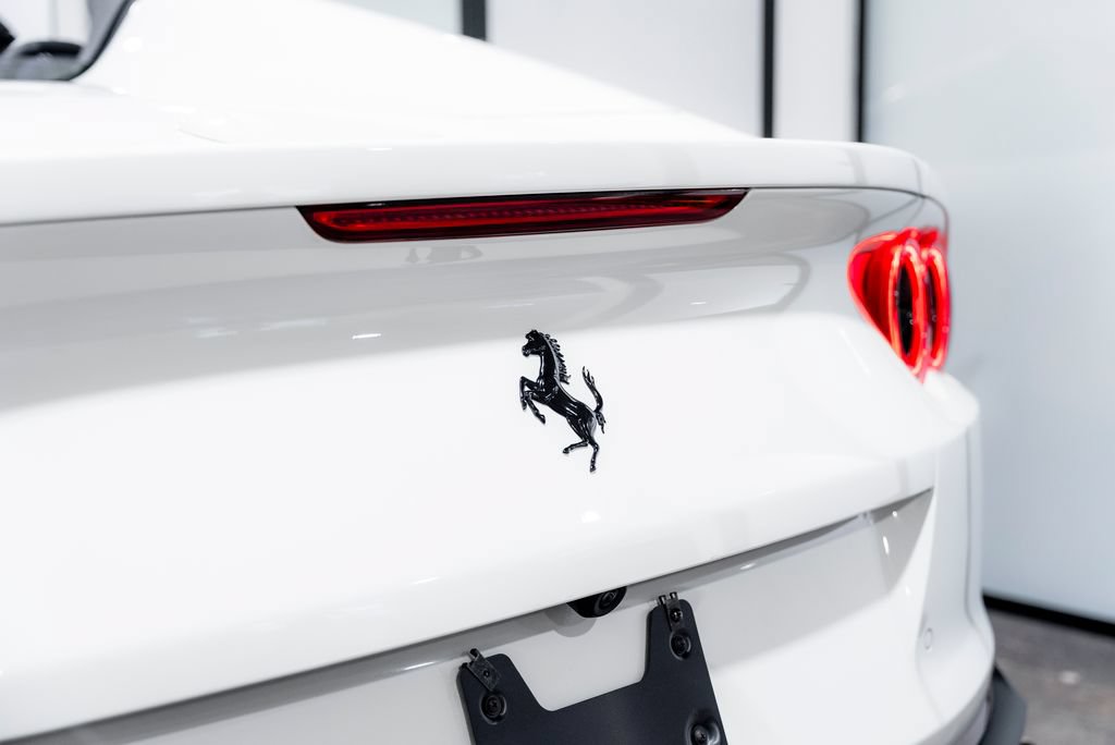 Used 2023 Ferrari 812 GTS RWD image 20