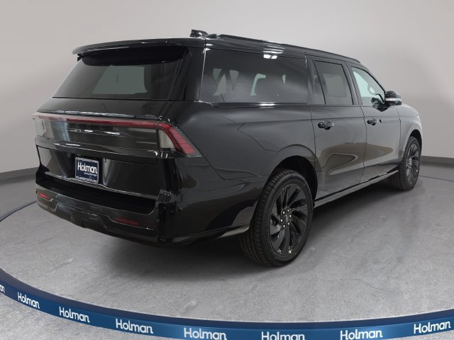 New 2027 Lincoln Navigator L Reserve w/ Jet Appearance Package AWD/4WD image 5