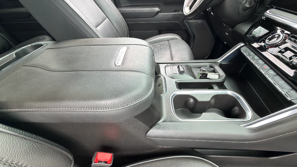 Used 2024 GMC Sierra 2500 Denali AWD/4WD image 37