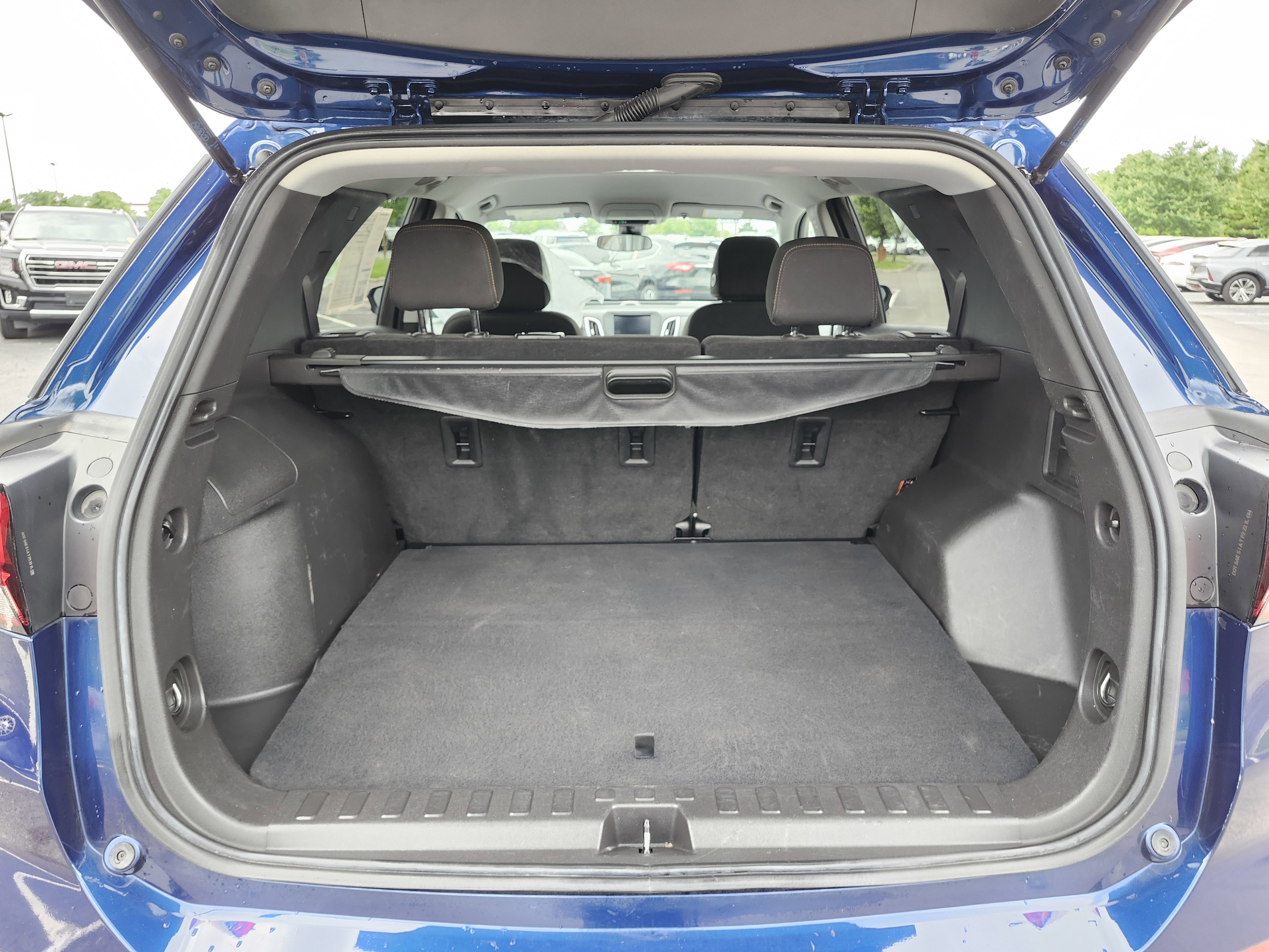 Used 2022 Chevrolet Equinox LT FWD image 21