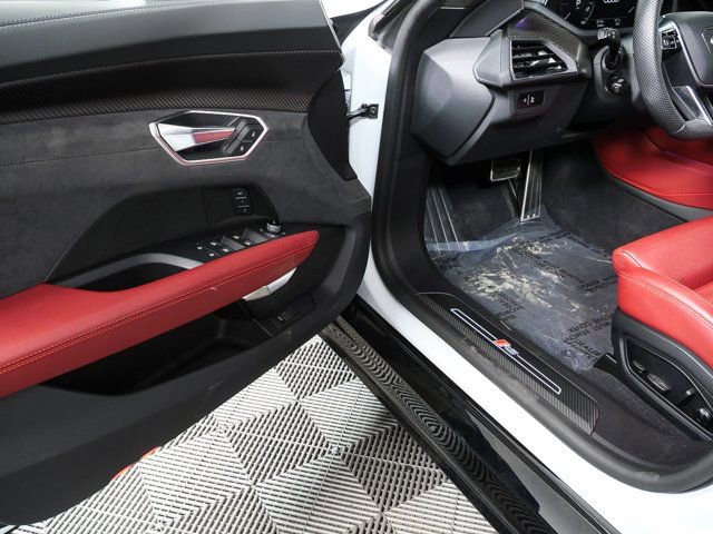 Used 2024 Audi RS e-tron GT w/ Carbon Performance Package image 8