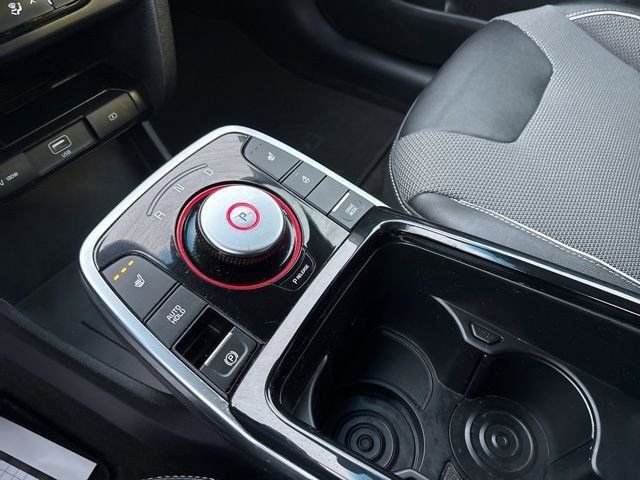 Used 2022 Kia Niro EX w/ Cold Weather Package image 26