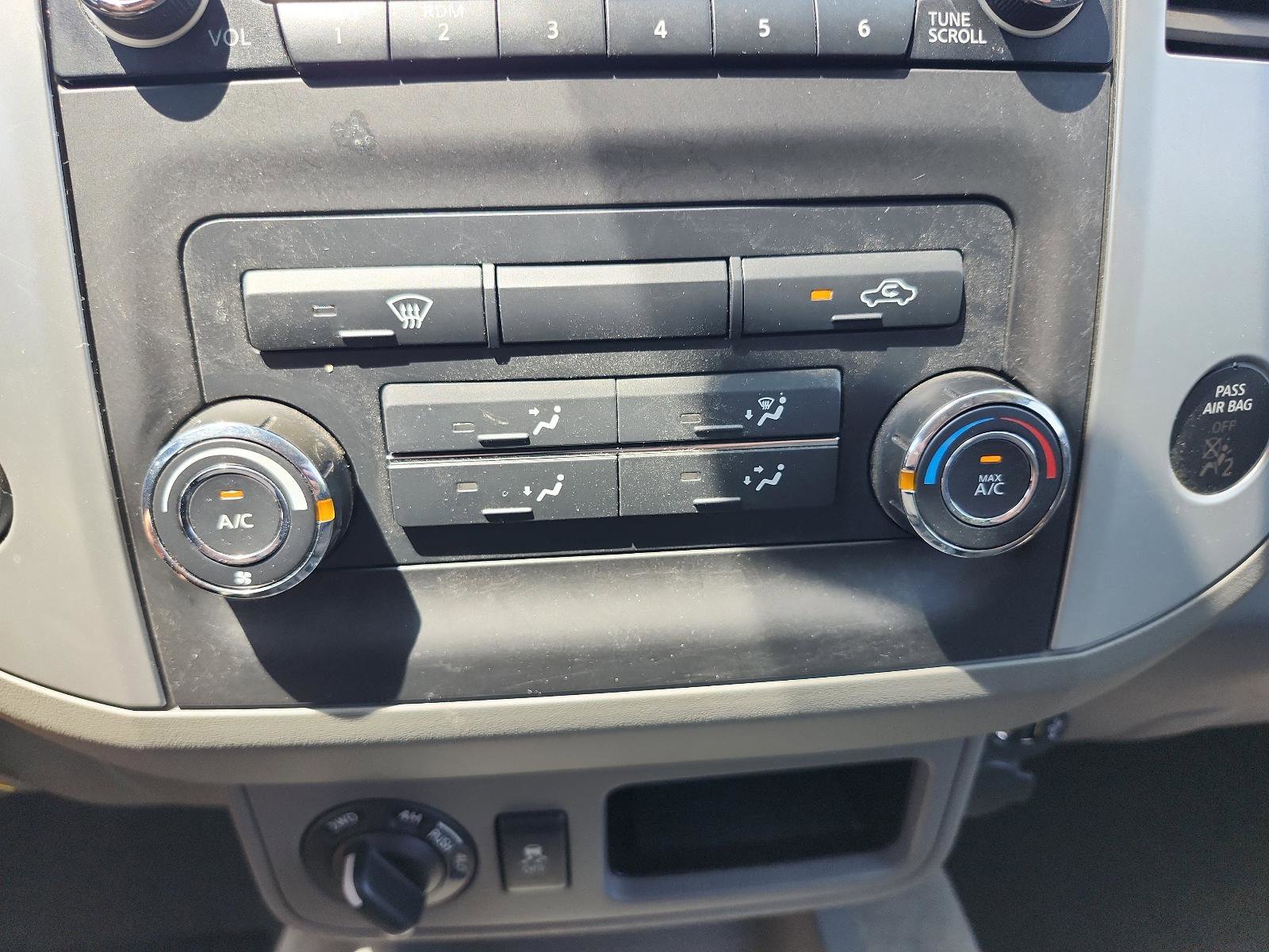 Used 2018 Nissan Frontier SV AWD/4WD image 16