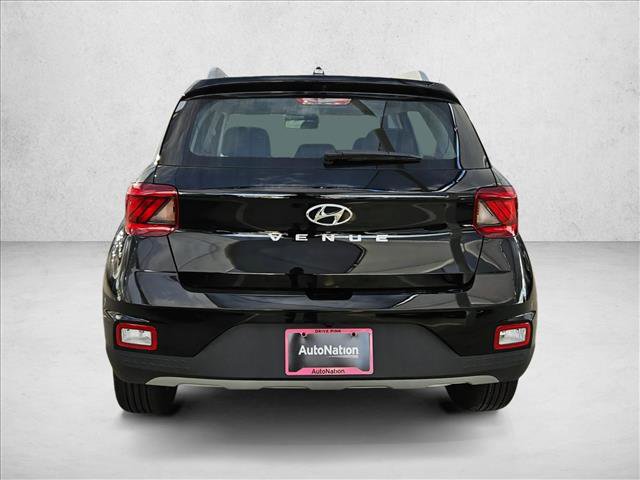 New 2026 Hyundai Venue SEL image 8