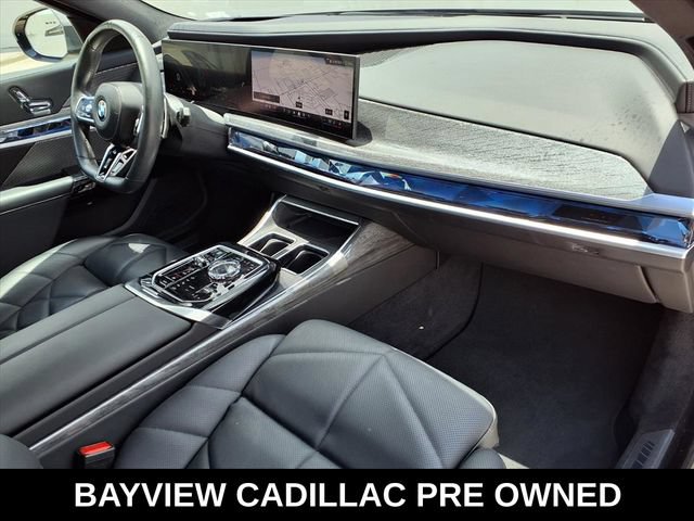 Used 2023 BMW 740i RWD image 9