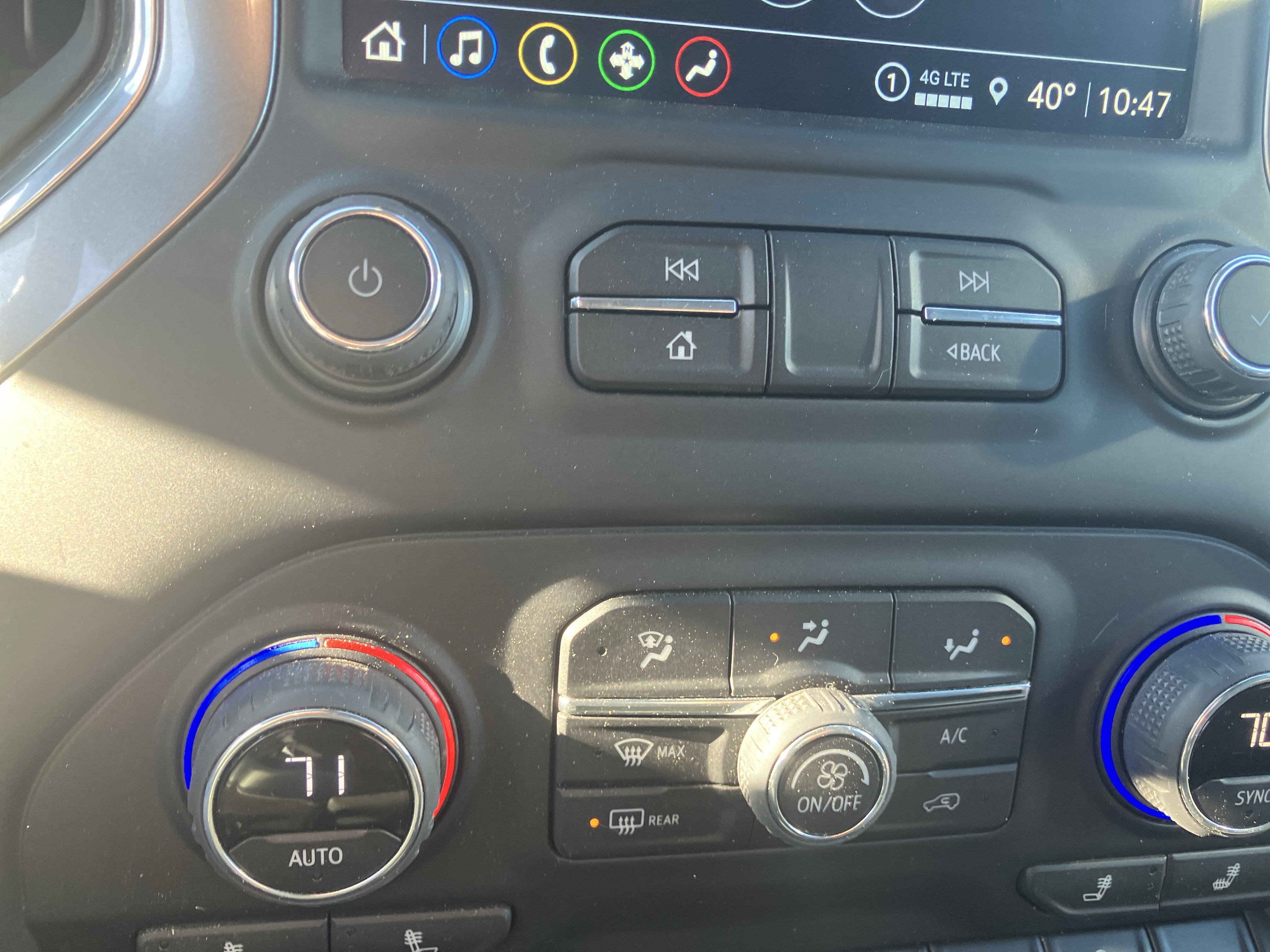 Used 2022 Chevrolet Silverado 2500 LTZ image 24