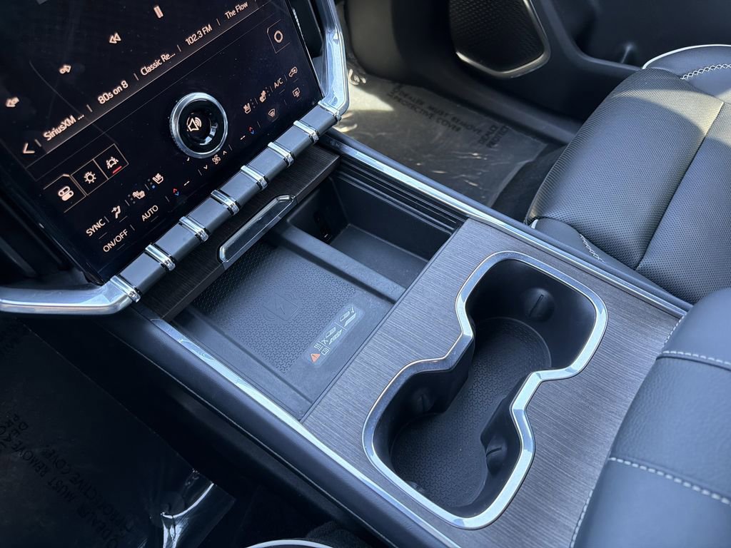 Used 2024 GMC Acadia Denali w/ Super Cruise Package image 7