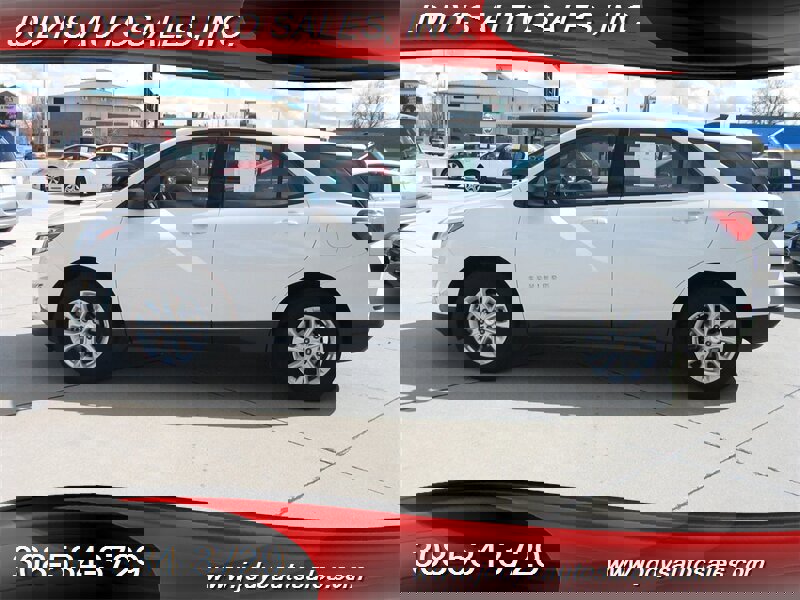 Used 2018 Chevrolet Equinox LS image 28