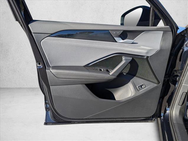 New 2026 Volkswagen Tiguan SE R-Line image 22