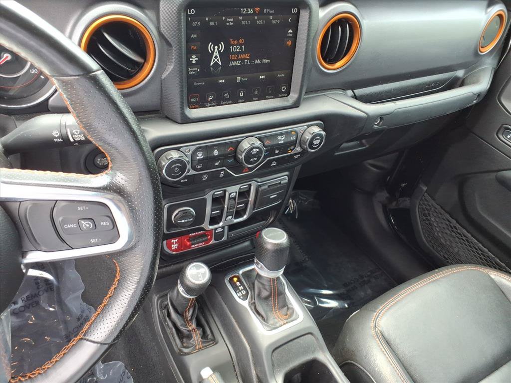 Used 2022 Jeep Gladiator Mojave w/ Cold Weather Group AWD/4WD image 35