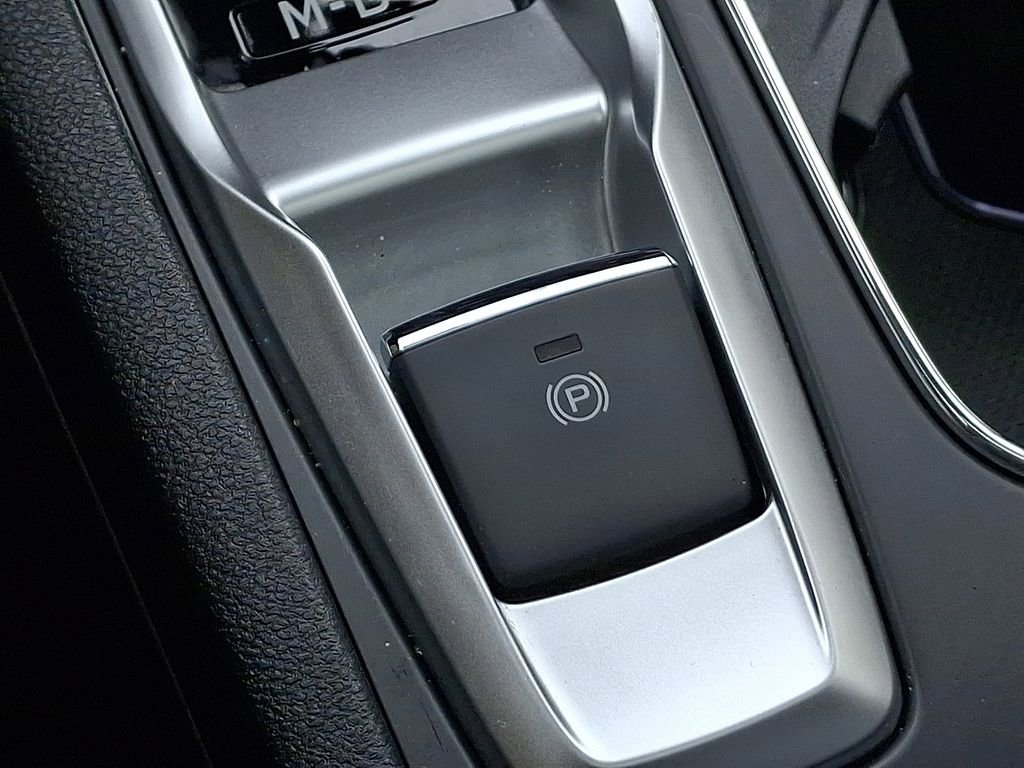 Used 2025 Subaru Ascent Limited AWD/4WD image 24