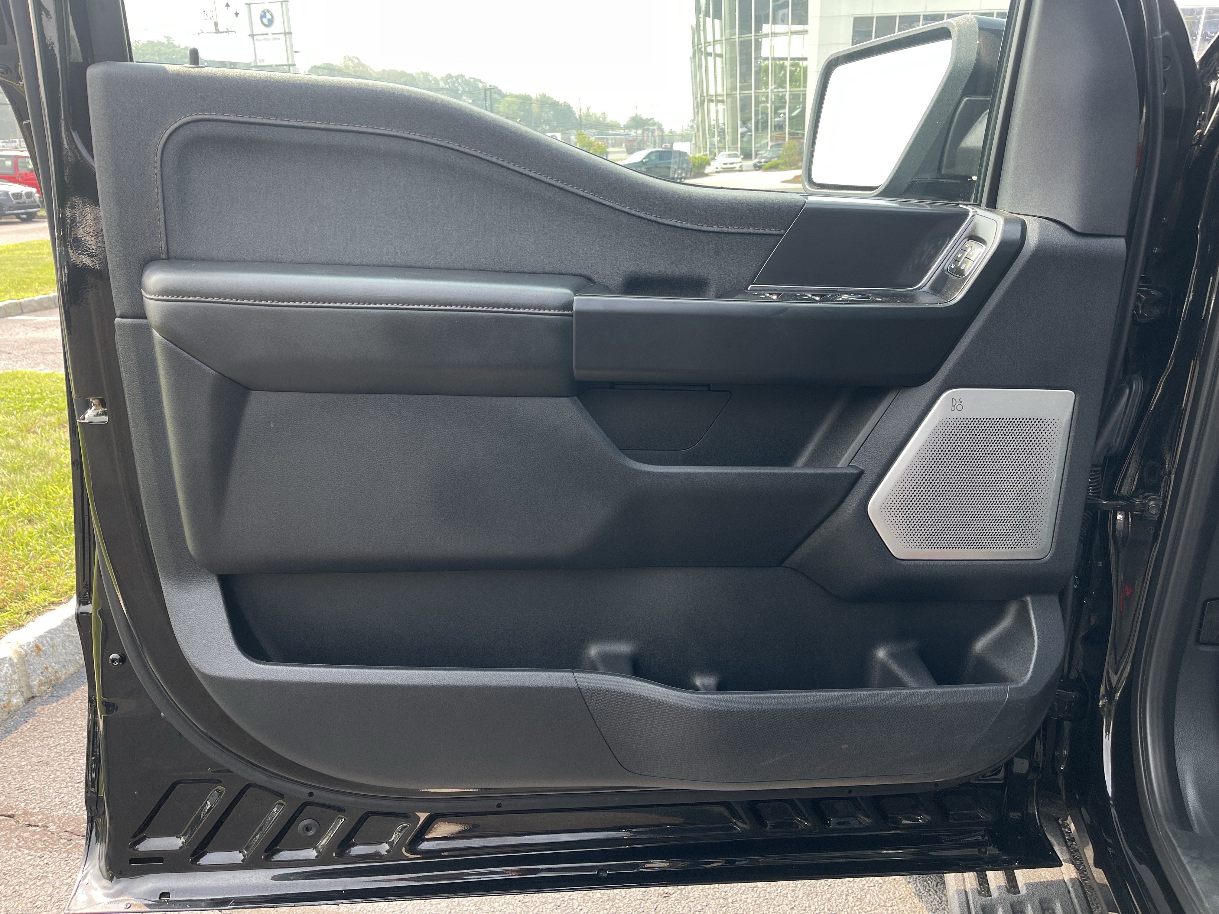 Used 2023 Ford F150 Raptor AWD/4WD image 12