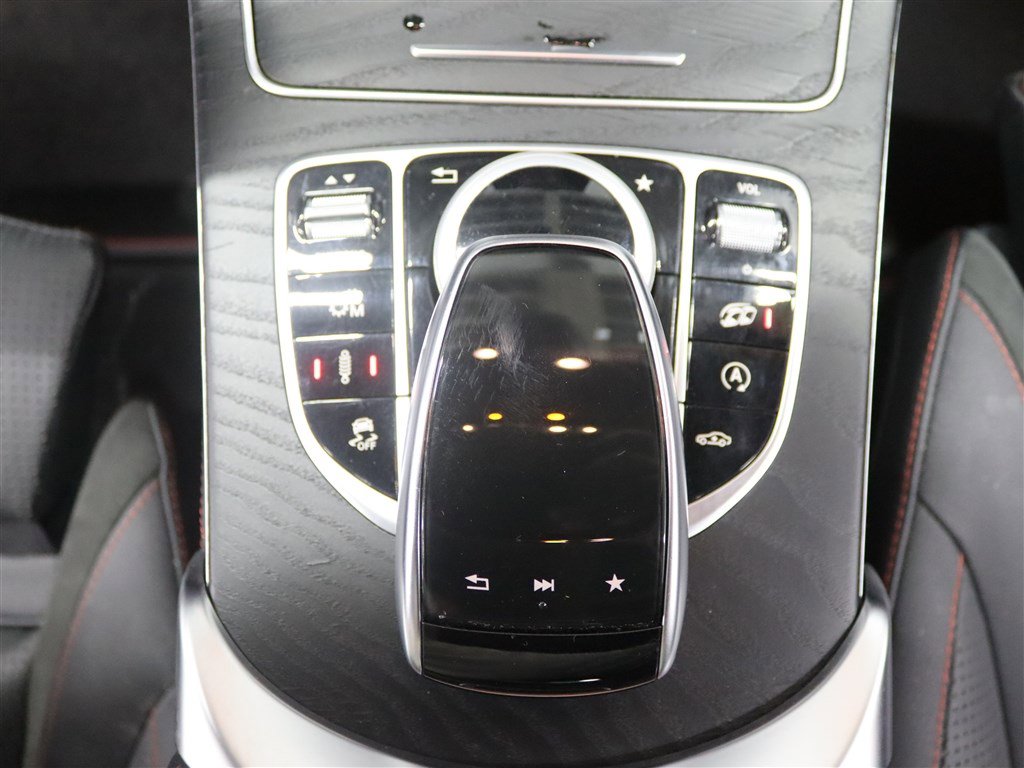 Used 2018 Mercedes-Benz GLC 43 AMG 4MATIC image 38