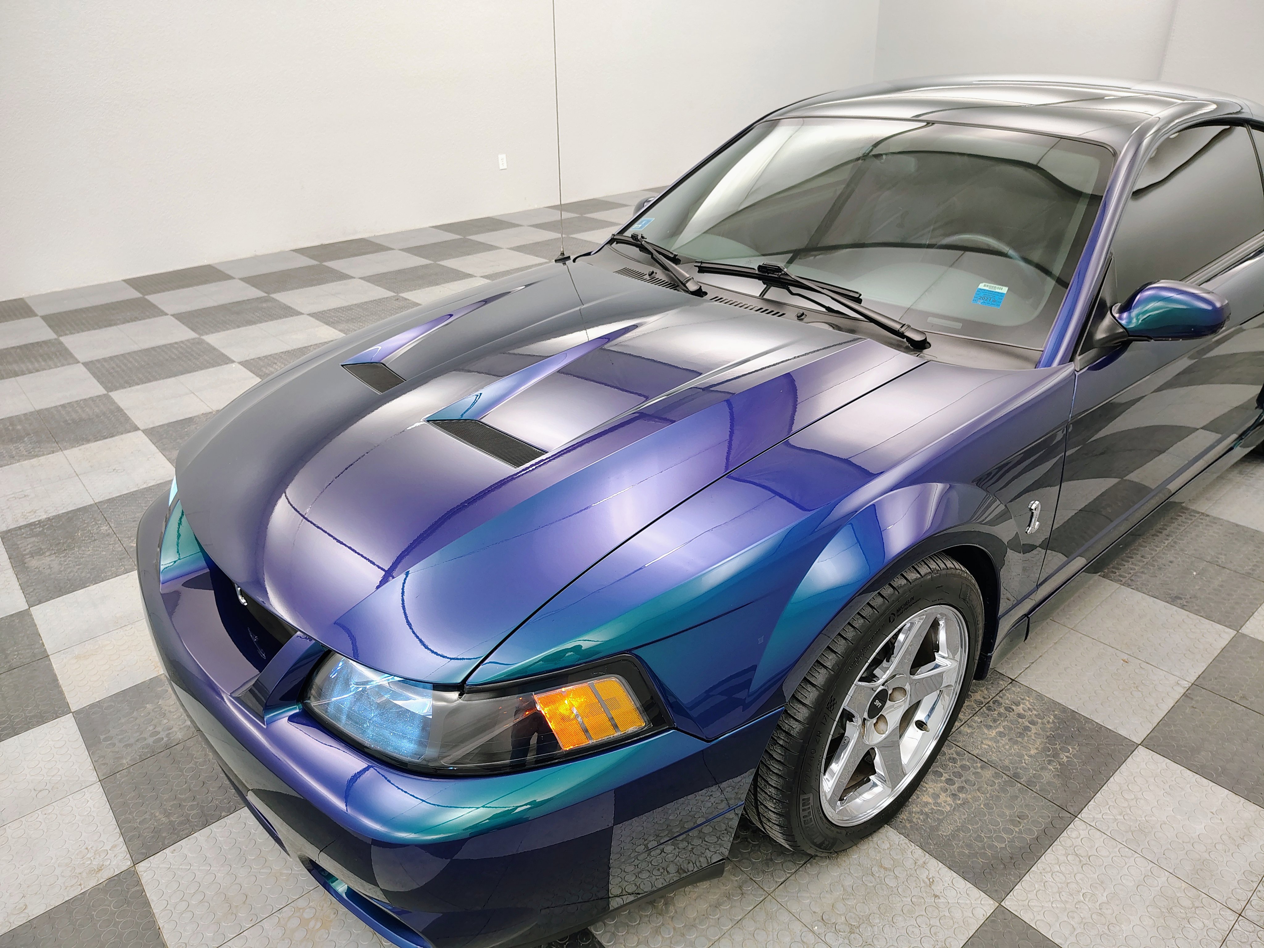 Used 2004 Ford Mustang Cobra RWD image 16