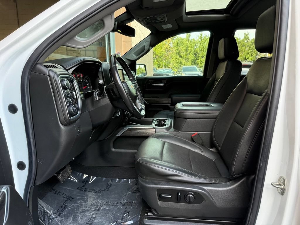 Used 2020 Chevrolet Silverado 1500 LTZ w/ LTZ Premium Package AWD/4WD image 9