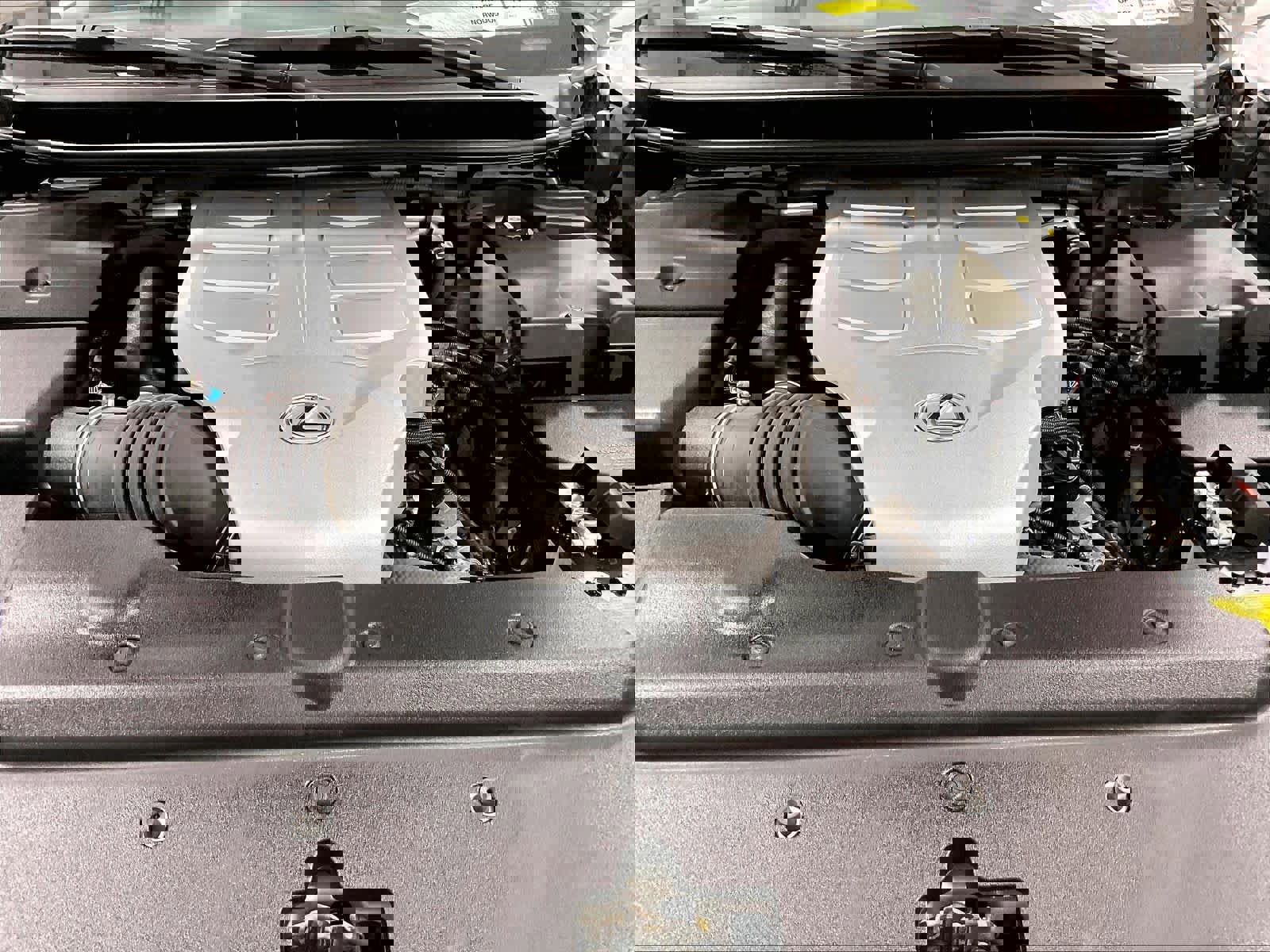 Used 2023 Lexus GX 460 Luxury w/ Sport Design Package image 30