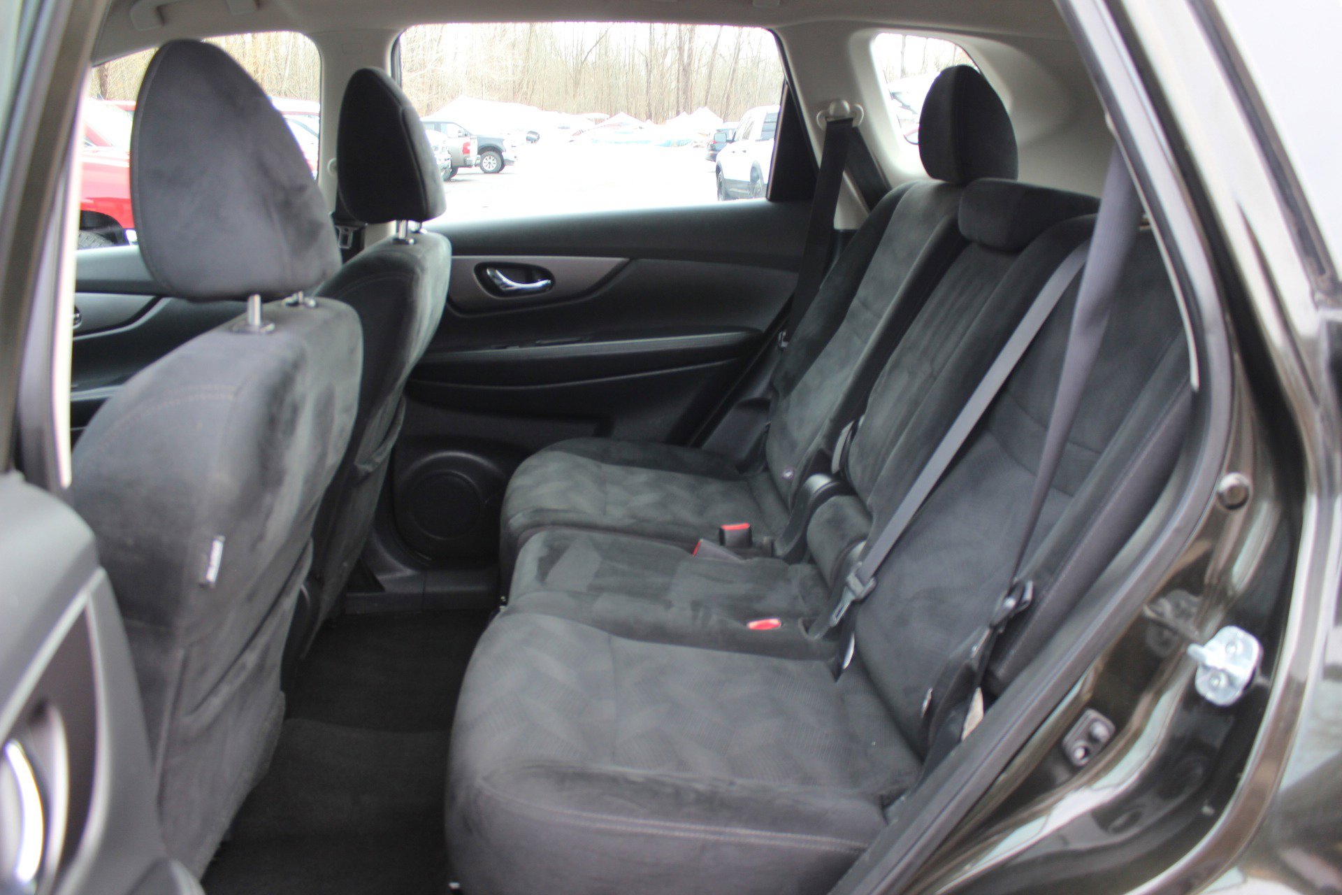 Used 2016 Nissan Rogue S AWD/4WD image 31