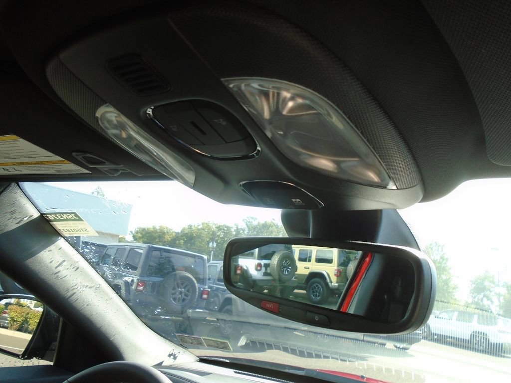 New 2025 Jeep Compass Limited w/ Sun & Sound Group image 17