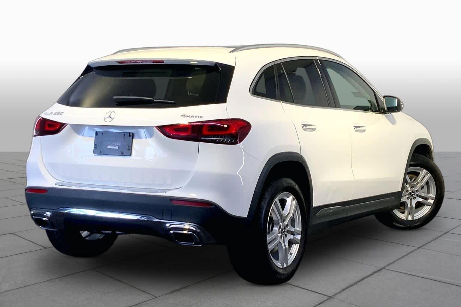 Used 2023 Mercedes-Benz GLA 250 4MATIC image 13