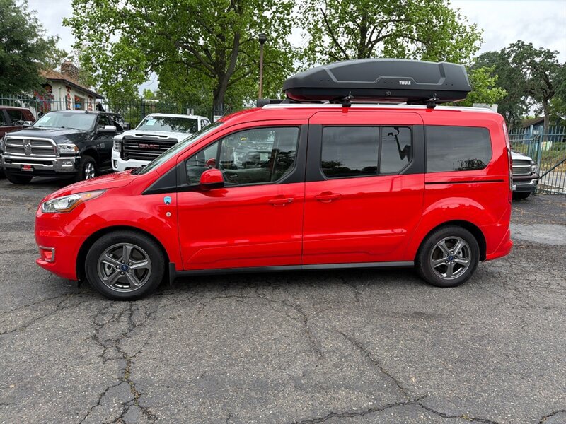 Used 2022 Ford Transit Connect Titanium w/ Trailer Tow Package image 14