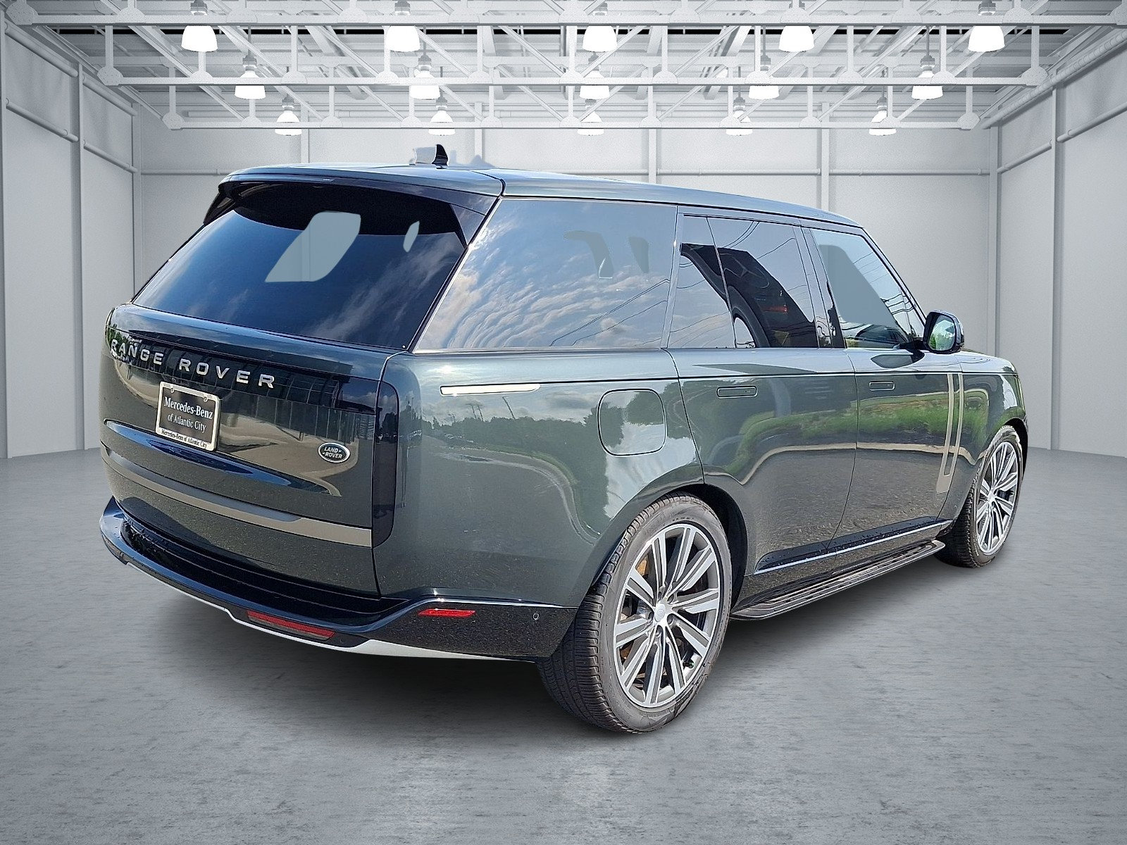 Used 2023 Land Rover Range Rover SE AWD/4WD image 6