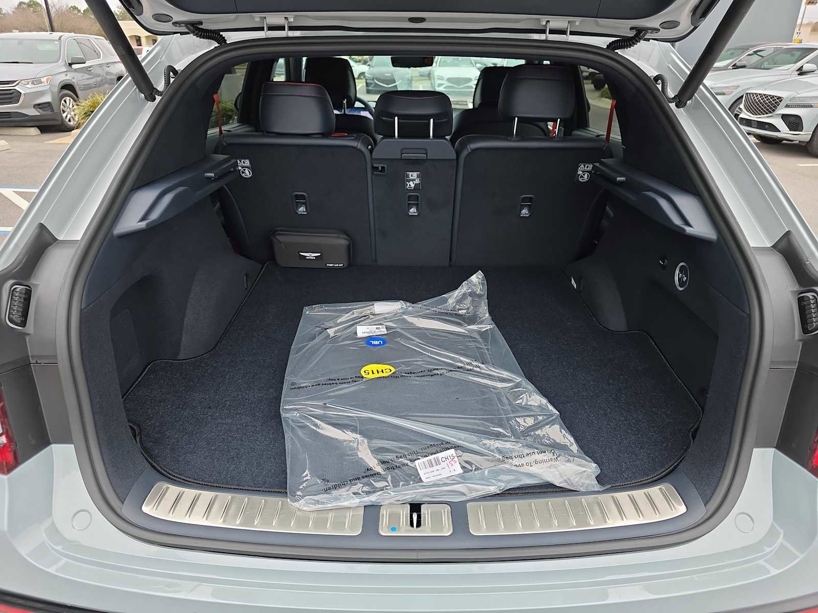 New 2026 Genesis GV80 3.5T e-SC image 28