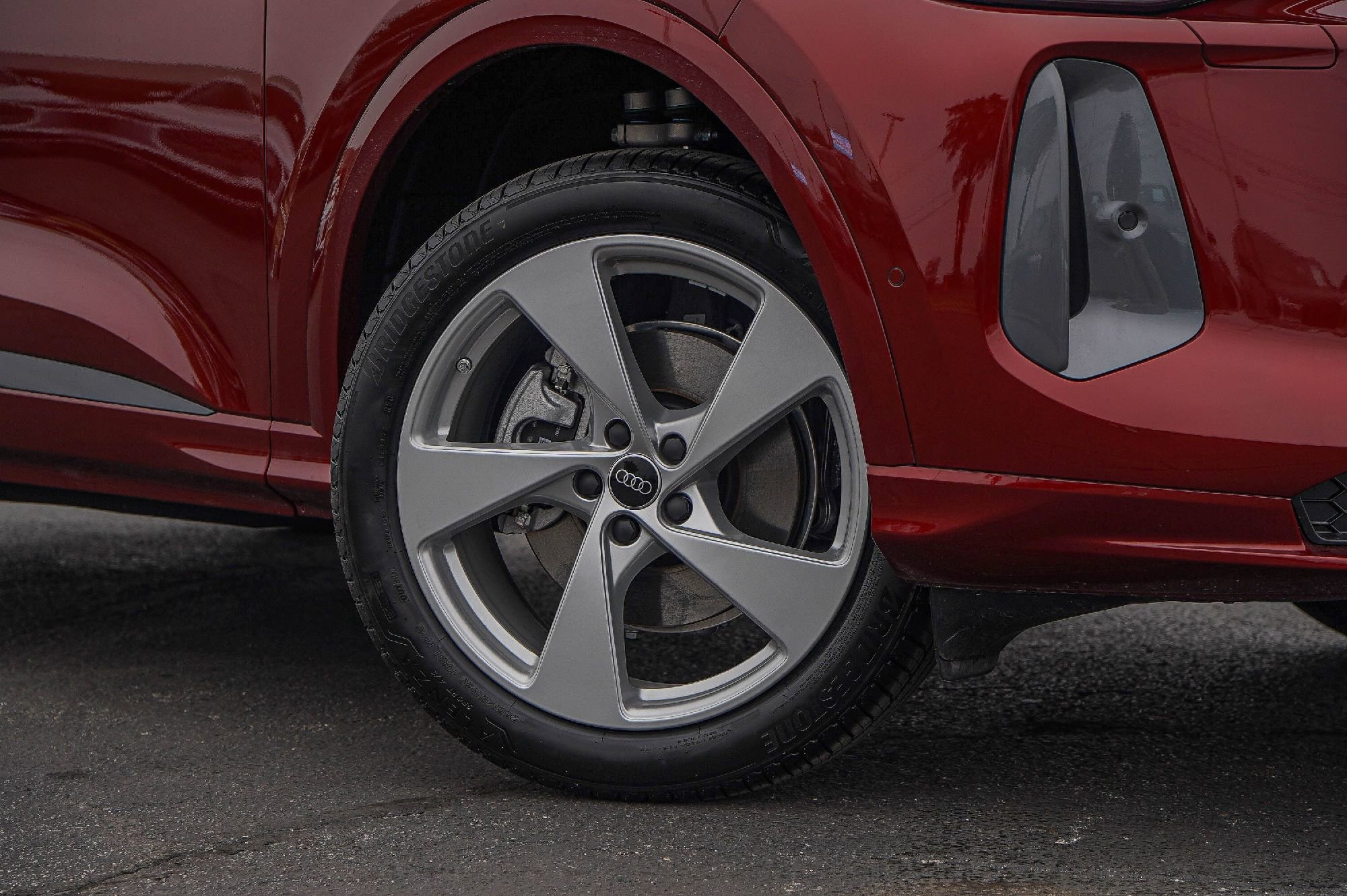 New 2025 Audi Q5 Premium Plus