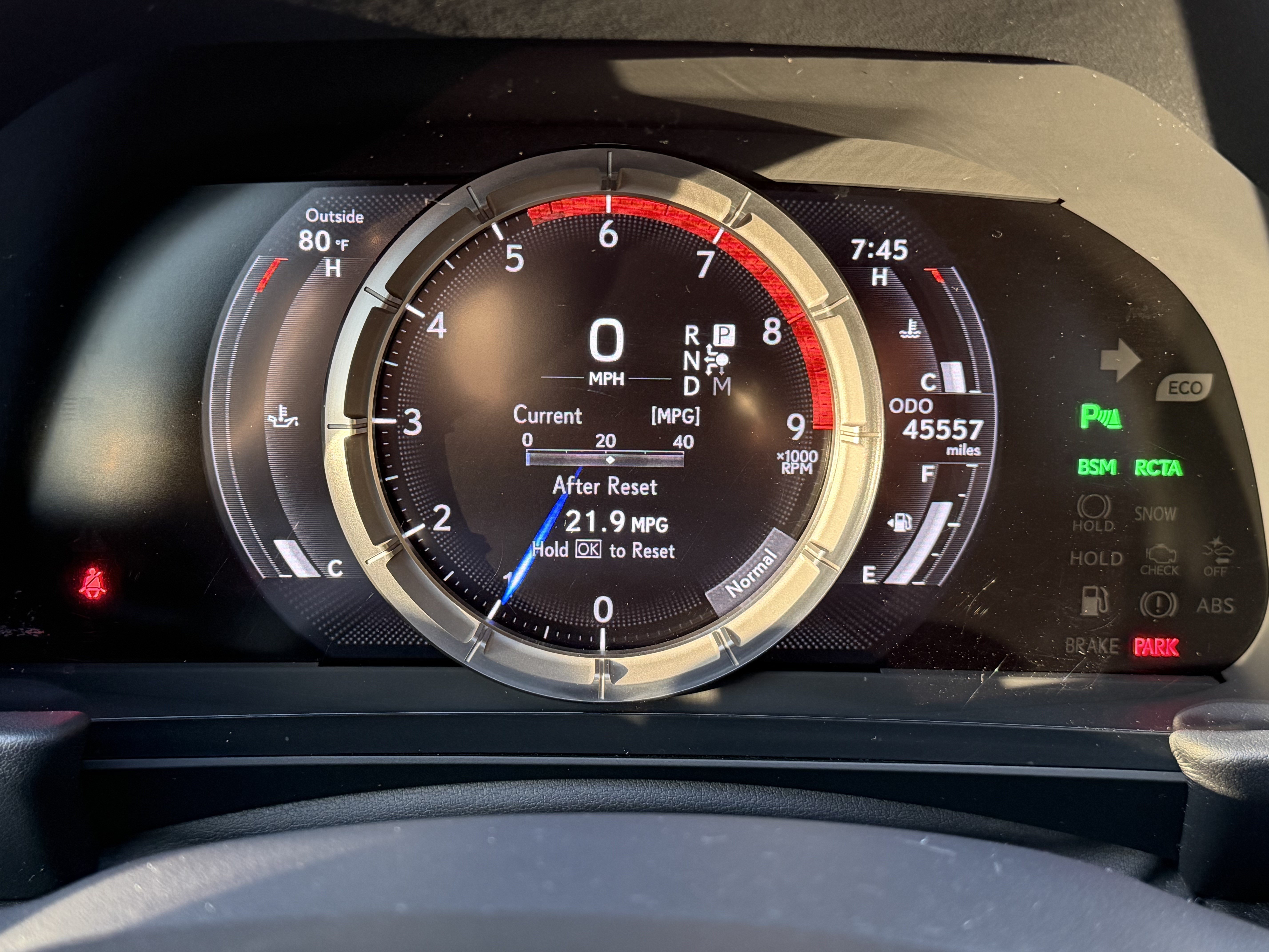 Used 2018 Lexus LC 500 Coupe w/ Touring Package RWD image 21