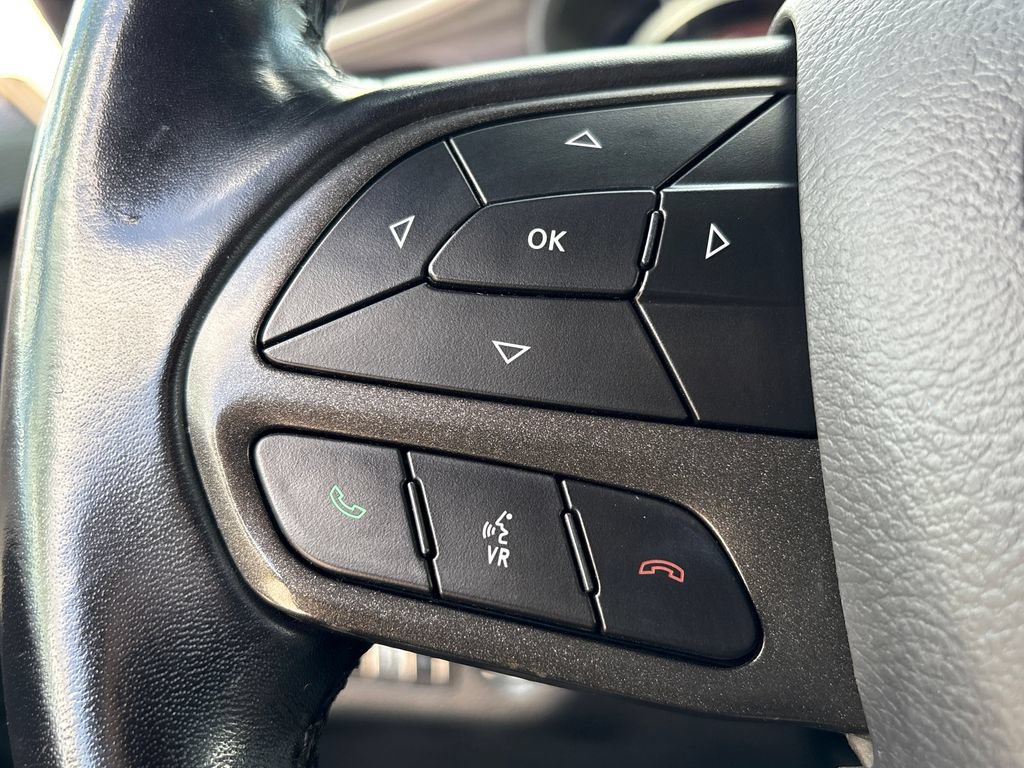 Used 2021 Dodge Challenger SXT RWD image 13