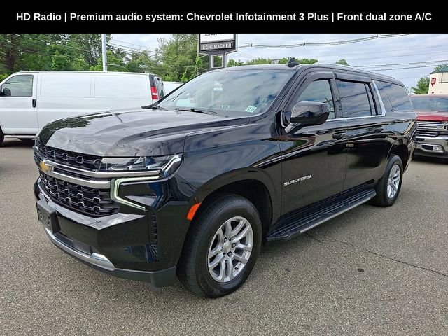 Used 2021 Chevrolet Suburban LS AWD/4WD image 3