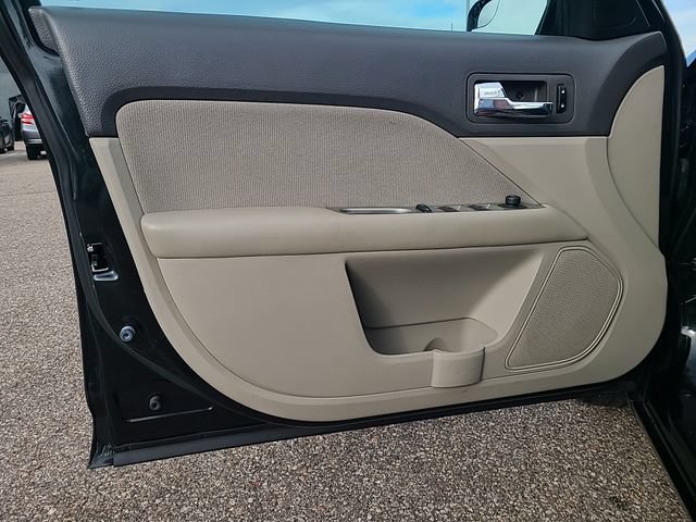 Used 2011 Ford Fusion Hybrid FWD image 11