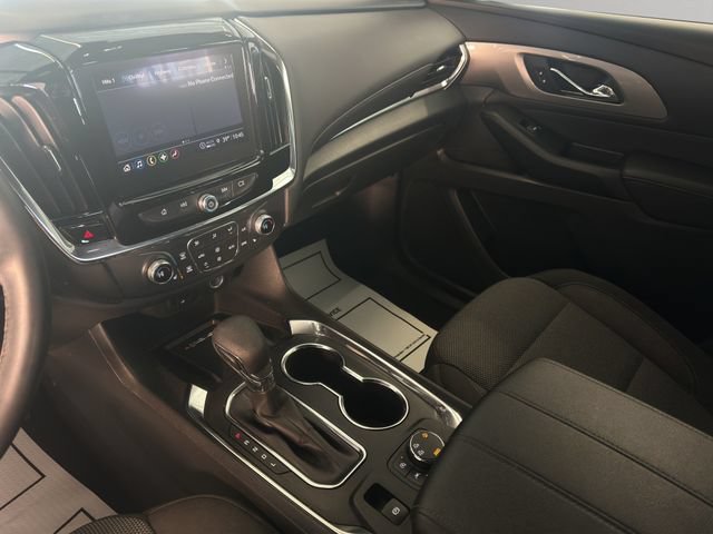 Used 2023 Chevrolet Traverse LT AWD/4WD image 17