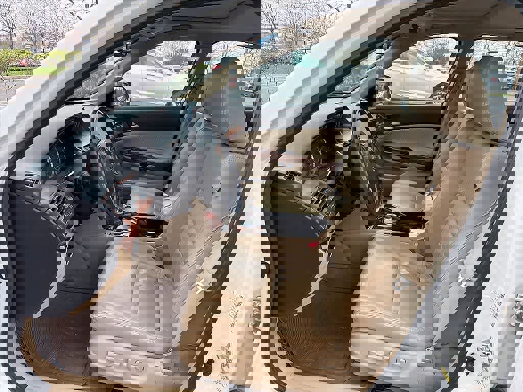 Used 2012 Honda Accord EX-L image 15